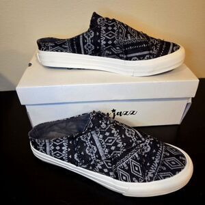 Gypsy Jazz slip on sneaker